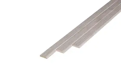 174 Plakplint Stockholm Oak (5 x 24 mm. Lengte: 240 cm) Op = Op